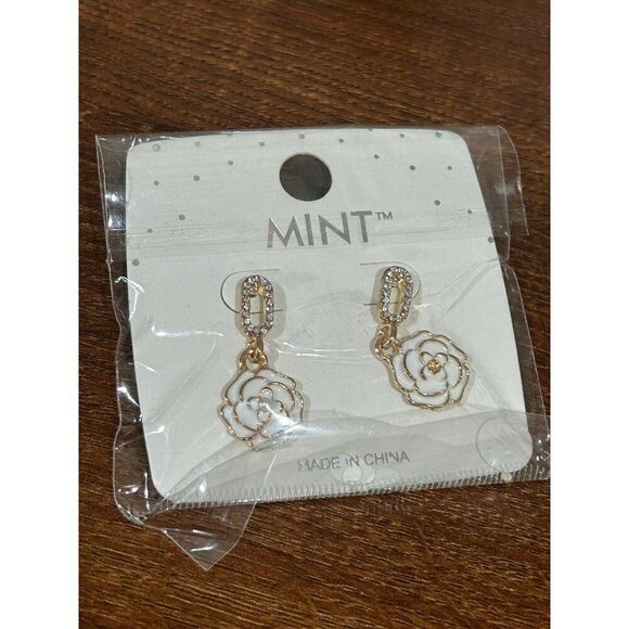 Flower Drop Earrings - Picture 4 of 4